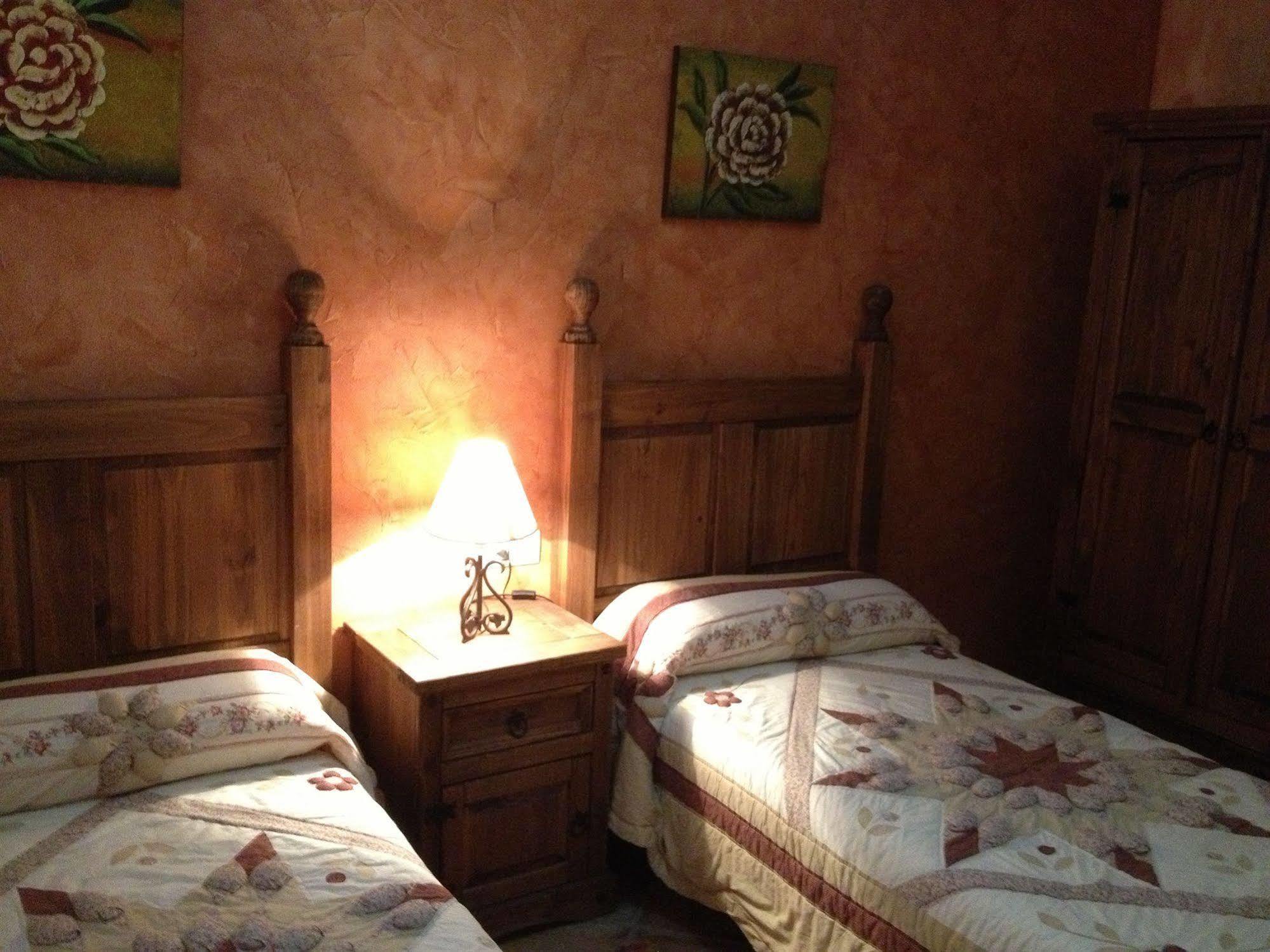 Complejo Penafiel Apartment Zarza La Mayor Екстериор снимка